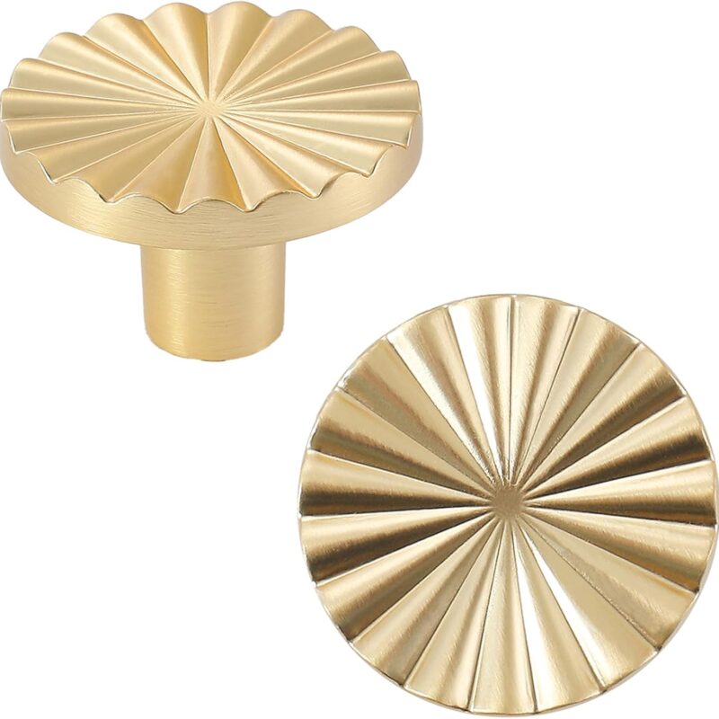 6 Pack Gold Cabinet knobs Kitchen Cabinet Pulls with Vintage Cupboard Drawers Hardware Dresser Drawer Handles Kitchen Cabinet Handles (Single Hole, 6 Pack, Brushed Gold)