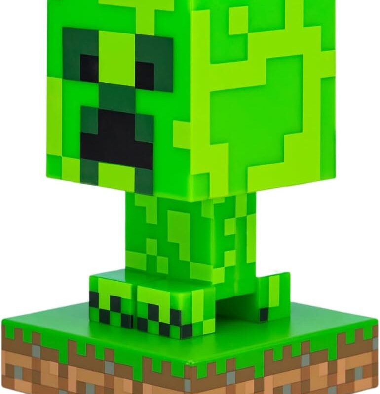 Paladone Minecraft Creeper Light, 3D Lamp - Officially Licensed Night Light - 12 cm Tall, Battery Powered, Gaming Room and Bedroom Decor for Minecraft Gamers