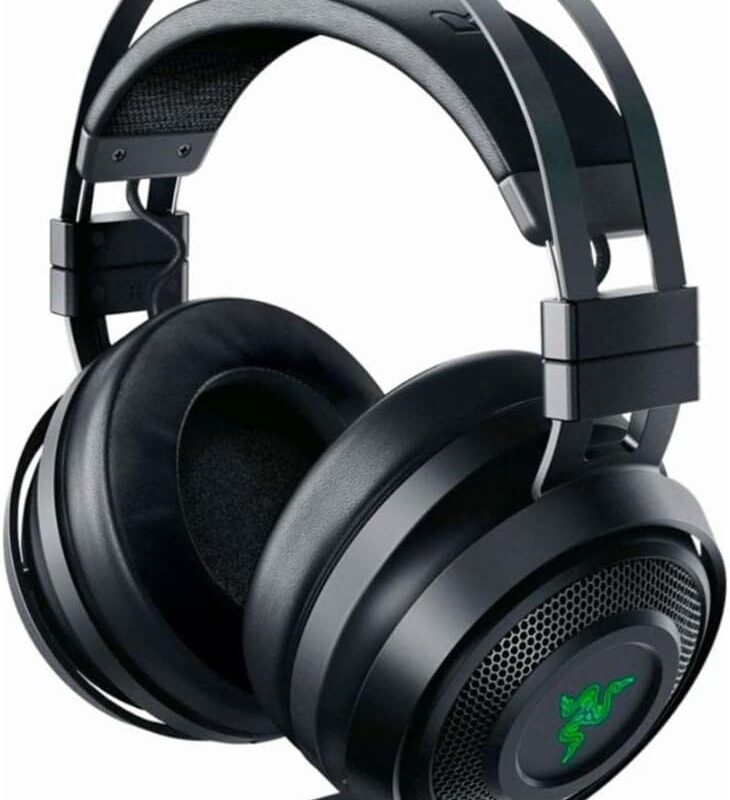 Razer Nari Wireless 7.1 Surround Sound Gaming Headset: THX Audio, Auto-Adjust Headband & Swivel Cups, Chroma RGB, Retractable Mic, For PC, PS4, PS5, Black