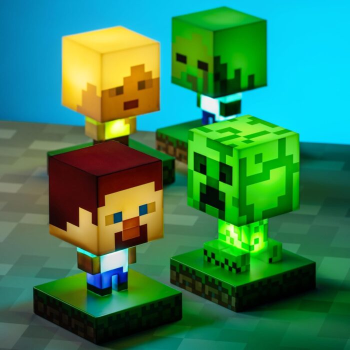Paladone Minecraft Creeper Light, 3D Lamp - Officially Licensed Night Light - 12 cm Tall, Battery Powered, Gaming Room and Bedroom Decor for Minecraft Gamers - Image 8