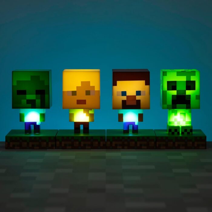 Paladone Minecraft Creeper Light, 3D Lamp - Officially Licensed Night Light - 12 cm Tall, Battery Powered, Gaming Room and Bedroom Decor for Minecraft Gamers - Image 7