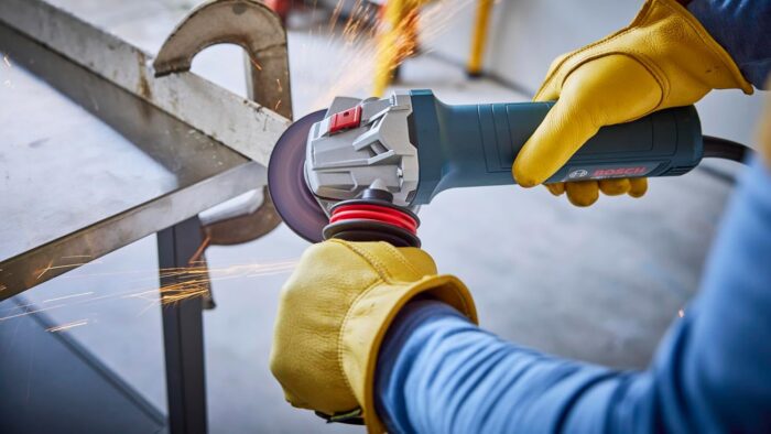 BOSCH GWS11-450P 4 ½ In. Ergonomic Angle Grinder - 11-Amp Motor, Anti-Vibration Handle, Adjustable Guard, KickBack Control - Ideal for Metal and Concrete Applications - Image 6