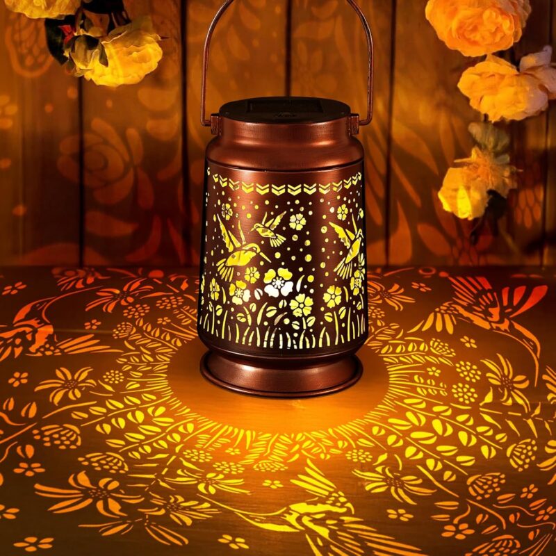Solar Lanterns Outdoor Waterproof Gifts for Women Grandma Gifts for Mom Hummingbird Garden Decor Solar Hanging Lantern Metal for Patio Yard Festival Pathway Landscape (Hummingbird, 1)