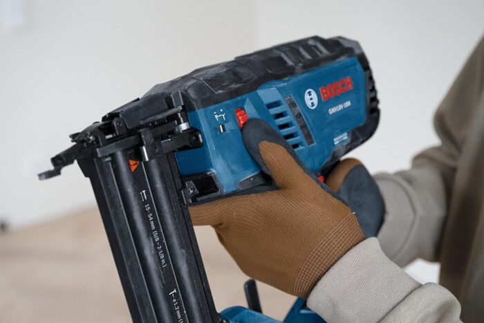 BOSCH GNH18V-18MN 18V Brushless 18-Gauge Brad Nailer - Cordless Power, Fastens up to 2,000 Nails per Charge, One-Handed Activation, Tool-Free Jam Clearing, Double LED Light (Bare Tool) - Image 5