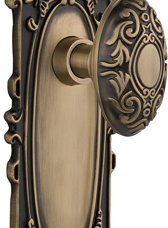 Nostalgic Warehouse Victorian Oval Door Knob With Plate